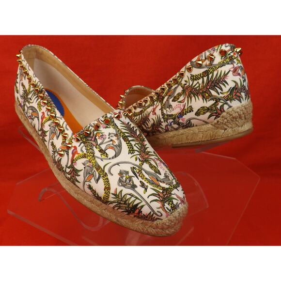 NIB LOUBOUTIN IVORY ARES CANVAS GOLD TONE STUDS SPIKES ESPADRILLES FLATS 39 - Picture 8 of 12